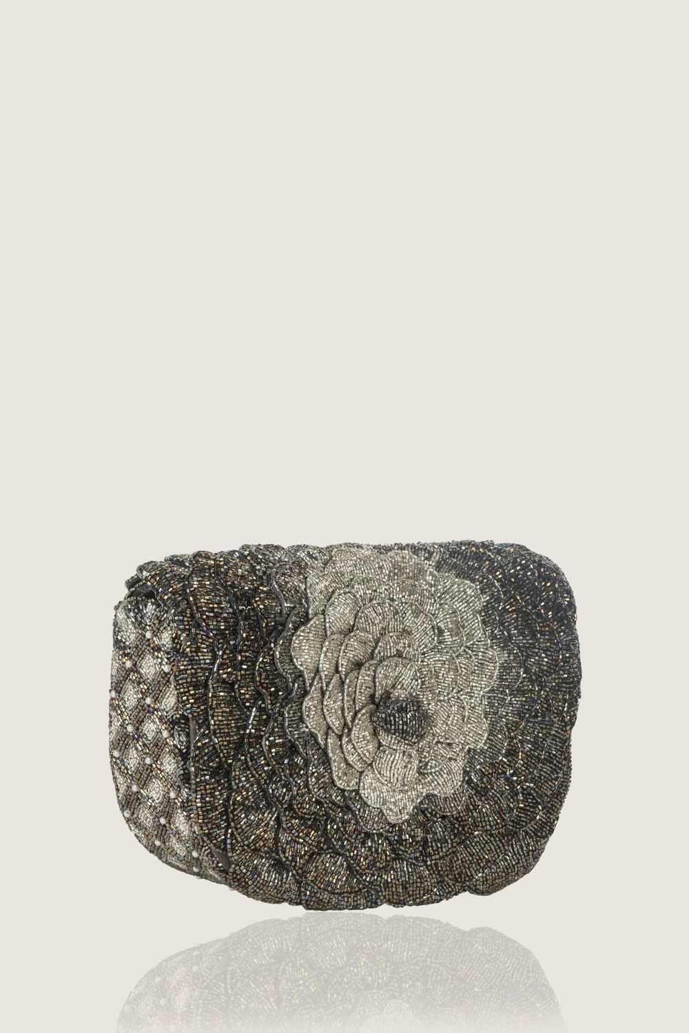 Doux Amour Coco Beaded Silver Clutch 4 Doux Amour Coco Beaded Silver Clutch - Image 2