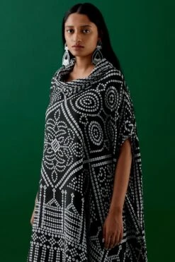 Rajdeep Ranawat Black Cowl Collar Kurta & Pants -Inca Sales Store 2912rd5 4