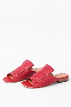 Inochhi Red Handwoven Flats