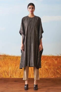 Ikai Beige Cotton Tapered Pants