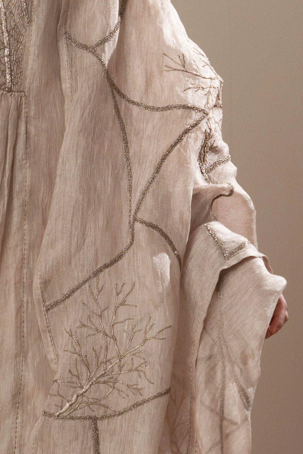 Sunira Designs Light Pink Handwoven Linen Translucent Dupatta 7 Sunira Designs Light Pink Handwoven Linen Translucent Dupatta - Image 5