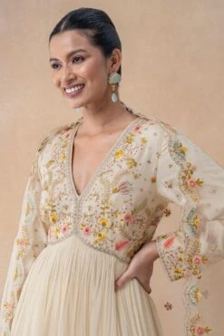 Ahilian Ivory Floral Embellished Anarkali Set -Inca Sales Store 31723an1 5