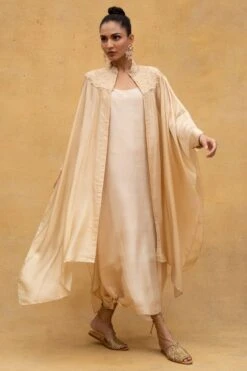 Anamika Khanna Beige Thread Embroidered Chiffon Cape & Dress -Inca Sales Store 32ak6 3