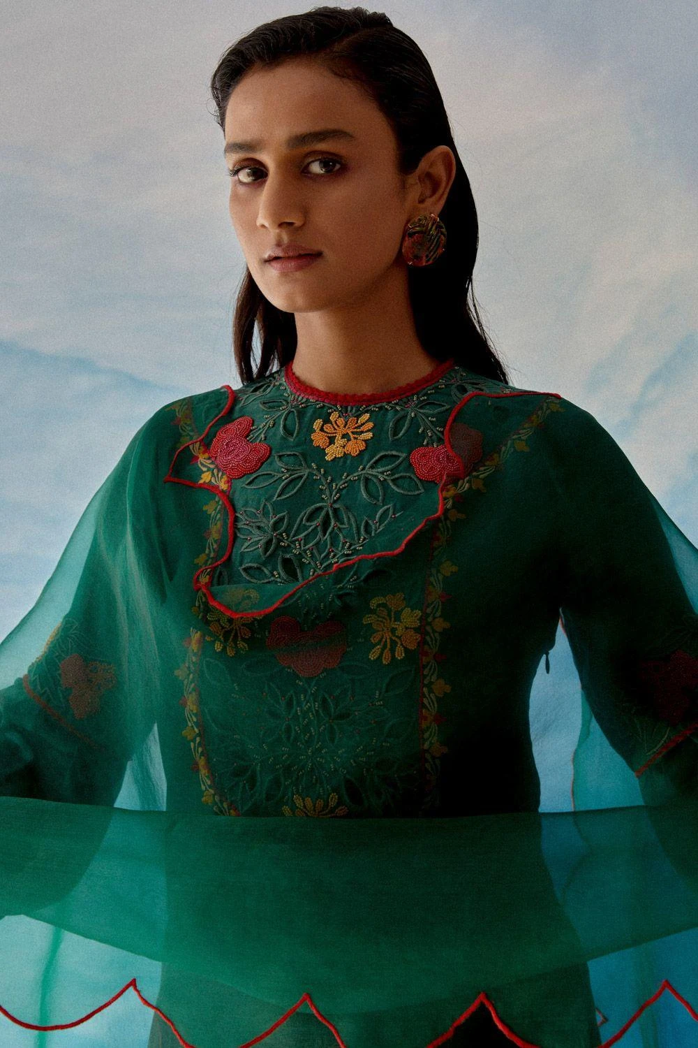 Chandrima Emerald Green Scallop Dupatta 5 Chandrima Emerald Green Scallop Dupatta - Image 3