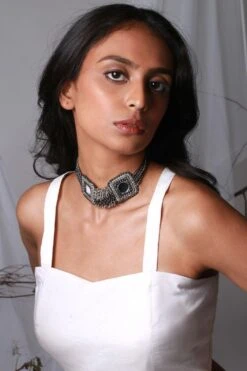 Vaidaan Raabta Beaded Choker