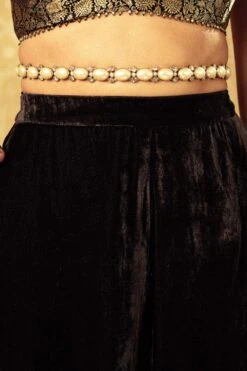 Tarun Tahiliani Accessories Ivory & Gold Pearl & Crystal Belt