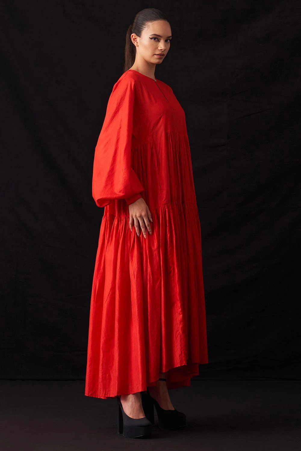 Amrich Ari Rose Red Silk Woven Pleated Tiered Dress 4 Amrich Ari Rose Red Silk Woven Pleated Tiered Dress - Image 2