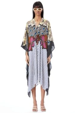 Kanika Goyal Label Peonies Retro Kaftan