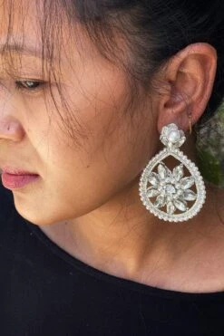 St Erasmus Crystal Embellished Floral Earrings -Inca Sales Store 57era16 2
