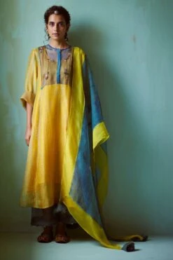 Medha Yellow Tie & Dye Hand Embellished Tunic Set