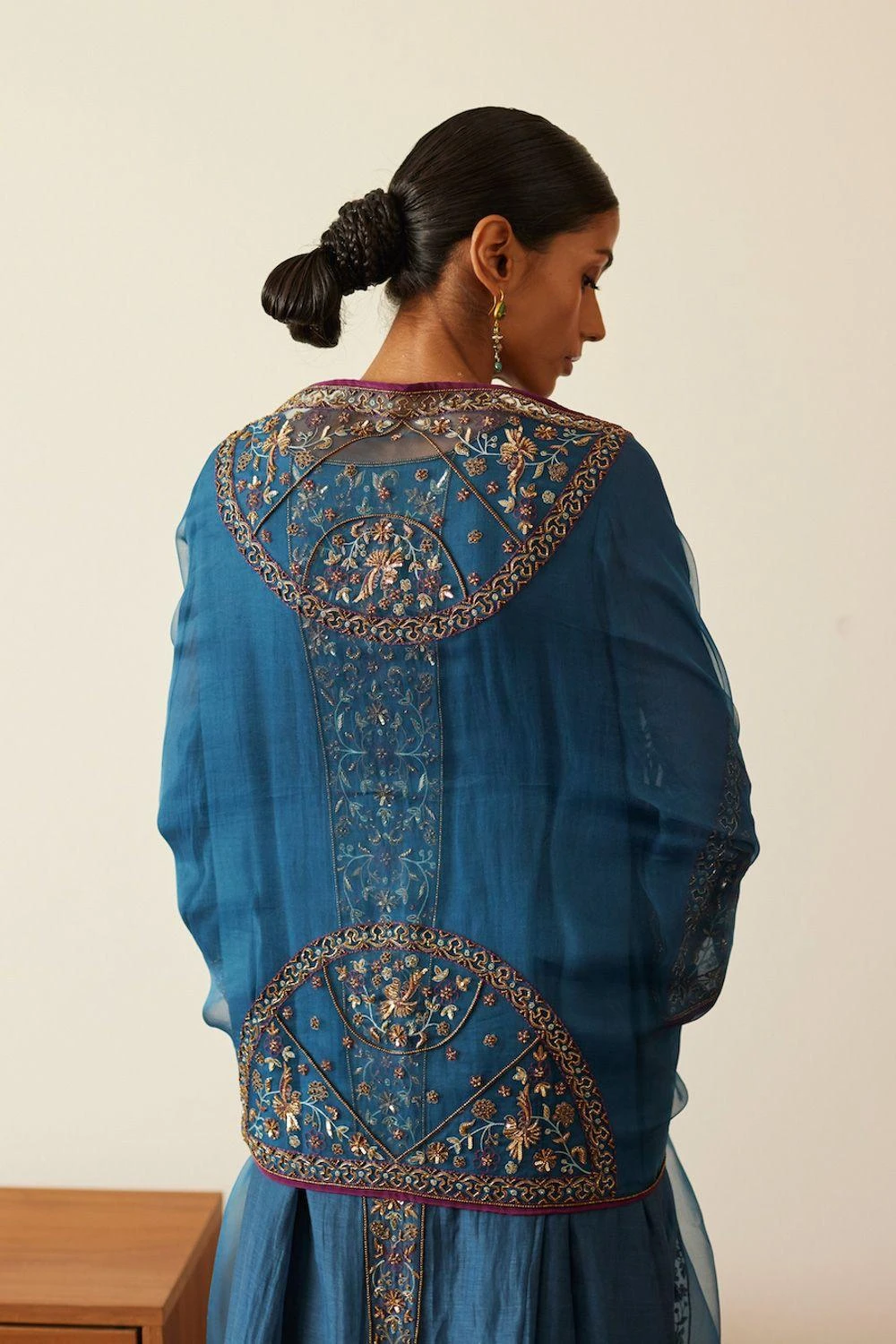 Sarang Kaur Blue Adree Stole 5 Sarang Kaur Blue Adree Stole - Image 3