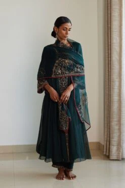 Sarang Kaur Green Adree Stole