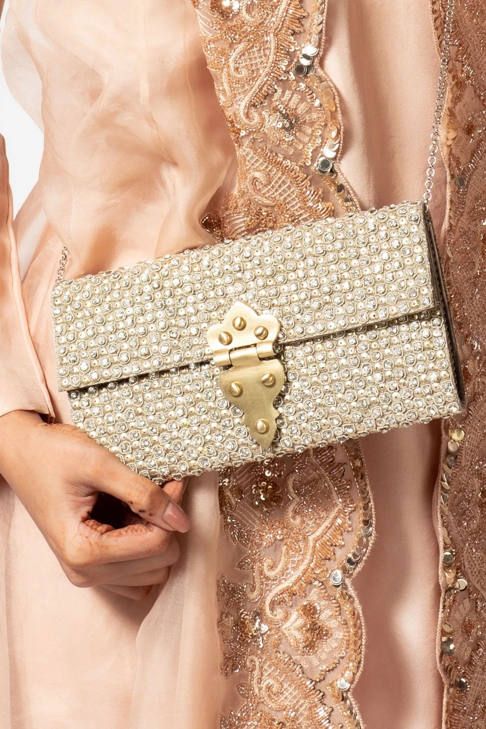 KOKOMMO Silver & Ivory Rectangular Clutch 3 KOKOMMO Silver & Ivory Rectangular Clutch