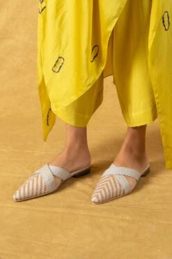 Inochhi Beige Tasselled Mules -Inca Sales Store 6323id2 2