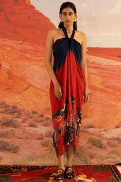 Shivan & Narresh Wilding Louvered Paneyo