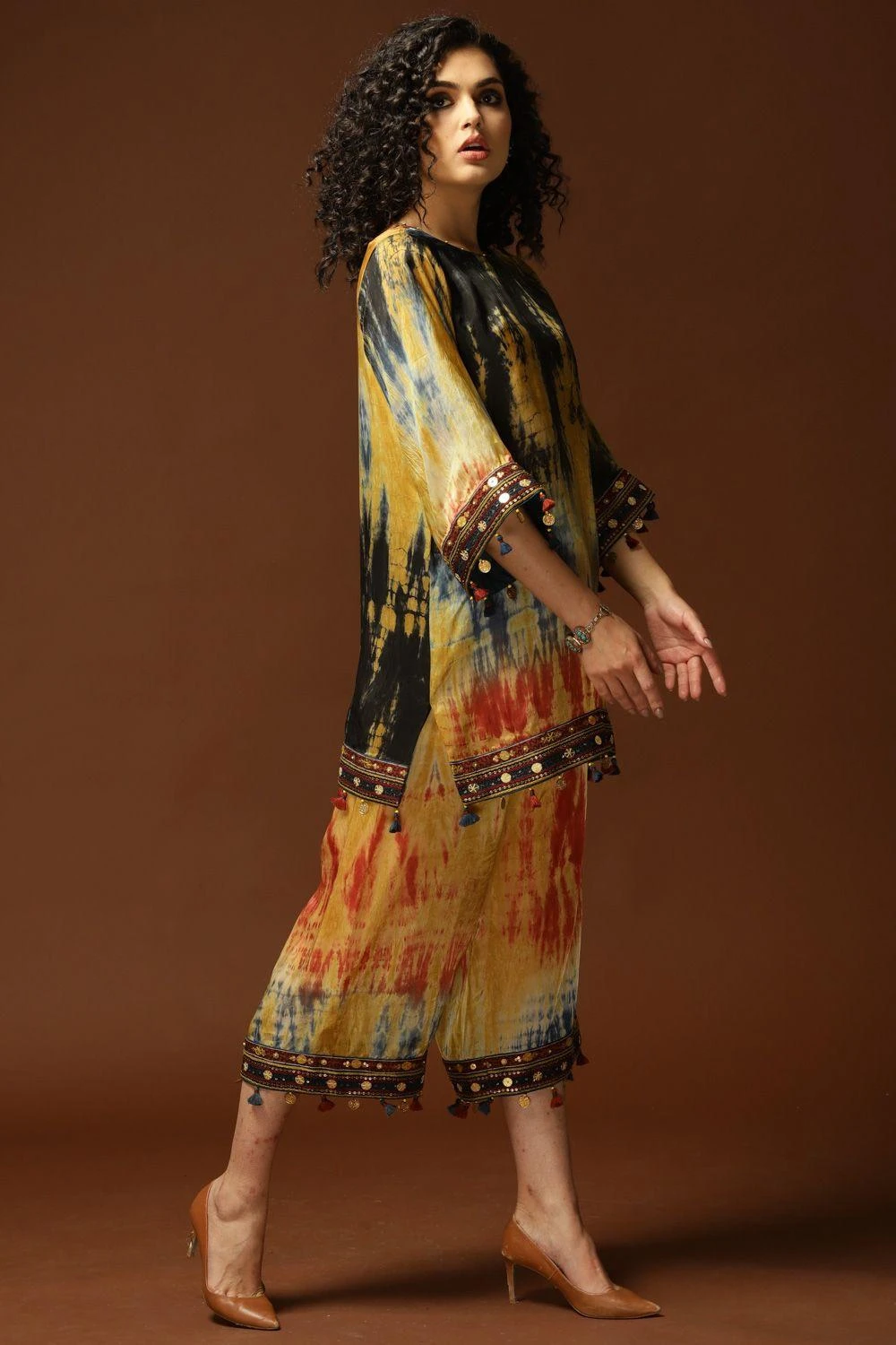 CAPISVIRLEO Multi-coloured Tie & Dye Kurta Set 4 CAPISVIRLEO Multi-coloured Tie & Dye Kurta Set - Image 2