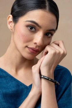 Zayn By Sunena Jahan Hand Carved Bangle