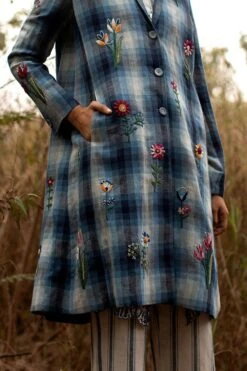 Payal Pratap Ombre Checkered Jacket With Floral Embroidery -Inca Sales Store 7sb 49 3
