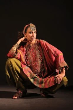 CAPISVIRLEO Fuchsia Embellished Kaftan Set -Inca Sales Store 81123co15 5