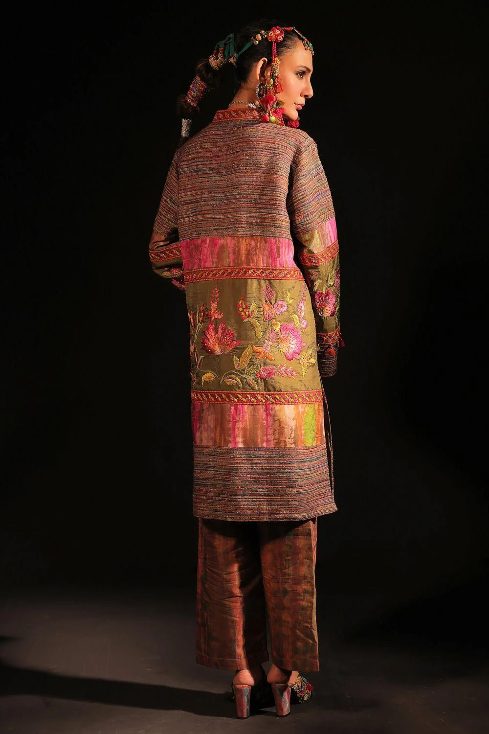 CAPISVIRLEO Multicoloured Embellished Band Collar Coat 6 CAPISVIRLEO Multicoloured Embellished Band Collar Coat - Image 4