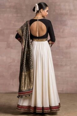Tarun Tahiliani Color-blocked Monochrome Anarkali Set -Inca Sales Store 812ttaw6 4