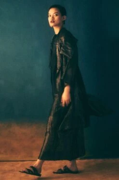 Urvashi Kaur Black Striped Zari Chanderi Waistcoat -Inca Sales Store 8823uk27 2