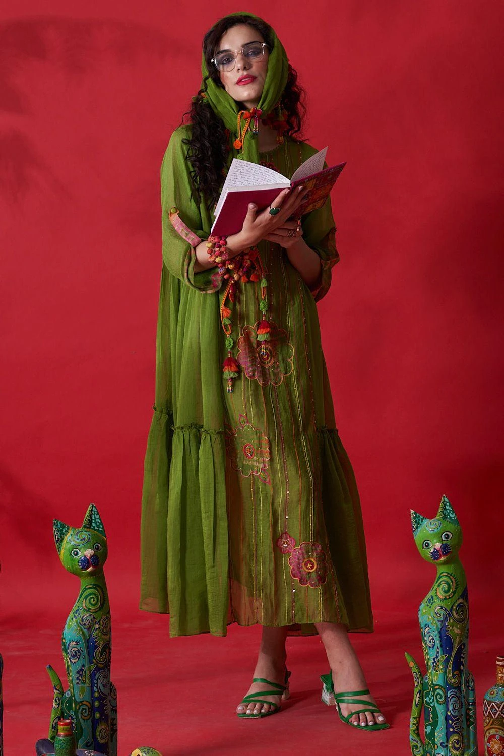 CAPISVIRLEO Green Chanderi Silk Stole 3 CAPISVIRLEO Green Chanderi Silk Stole