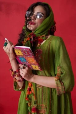 CAPISVIRLEO Green Chanderi Silk Stole 10 CAPISVIRLEO Green Chanderi Silk Stole -Inca Sales Store 88cap45 3