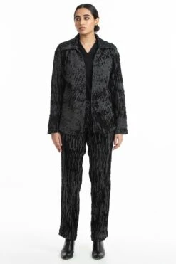 Akaaro Black Handwoven Merino Wool Trousers