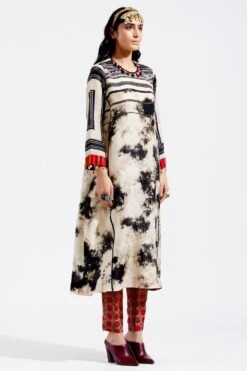 Aseem Kapoor Tie & Dye Rudra Kurta Set 10 Aseem Kapoor Tie & Dye Rudra Kurta Set -Inca Sales Store aw21 ac lk 2 tr 4 2 2
