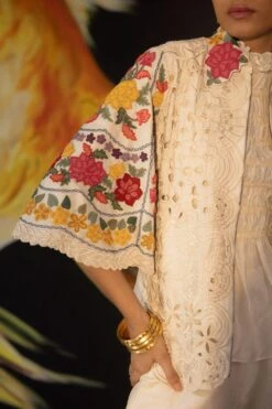 Chandrima Ivory Floral Embroidered Jacket -Inca Sales Store ch1110 3