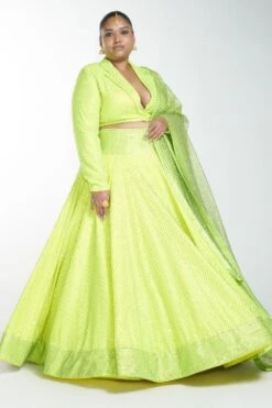 Itrh Neon Green Crystal Lehenga Set 8 Itrh Neon Green Crystal Lehenga Set -Inca Sales Store dc22w033 3