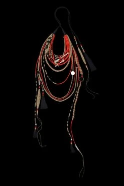 En Inde Multicoloured Thread Layered Necklace