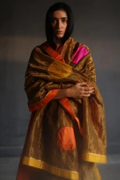 Shorshe Handloom Gold Tissue Kurta & Pink Silk Pants -Inca Sales Store fbgldtsu set 3