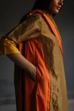 Shorshe Handloom Gold Tissue Kurta & Pink Silk Pants -Inca Sales Store fbgldtsu set 4