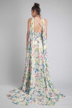 Gauri & Nainika Belted Goddess Gown With Drapes 9 Gauri & Nainika Belted Goddess Gown With Drapes -Inca Sales Store gn gwn fw21 17 4