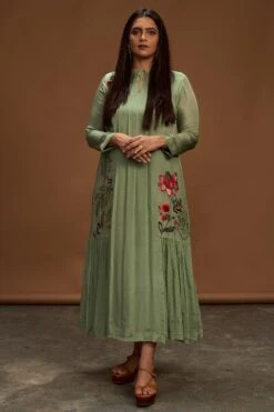 Half Full Curve Sage Floral Embroidered Dress