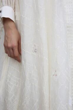 Ivory Embroidered Layer Dress 8 Ivory Embroidered Layer Dress -Inca Sales Store int ss20 d1 05 3