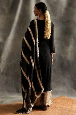 Itrh Black & Silver Lampi Kurta Set -Inca Sales Store itrh975 4