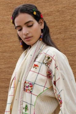 Sunira Designs Kora Patchwork Stole 10 Sunira Designs Kora Patchwork Stole -Inca Sales Store j2229c 4