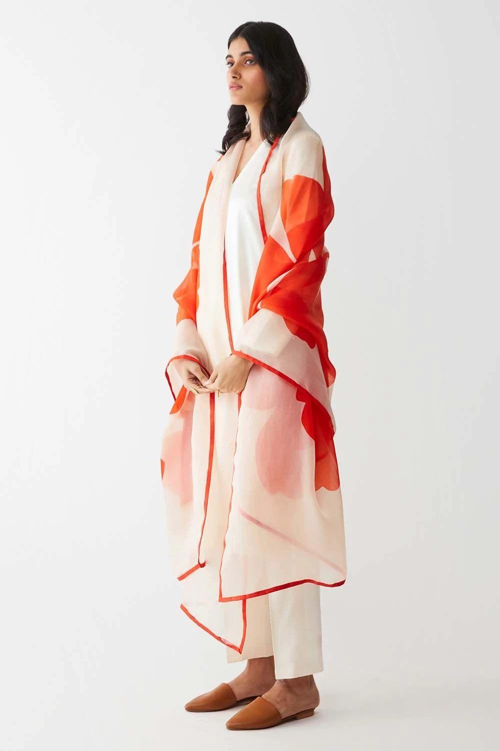 Kshitij Jalori Leaf Natural Dupatta 4 Kshitij Jalori Leaf Natural Dupatta - Image 2