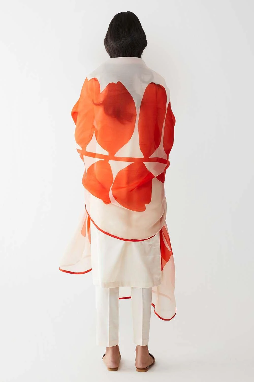 Kshitij Jalori Leaf Natural Dupatta 7 Kshitij Jalori Leaf Natural Dupatta - Image 5