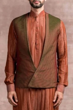 Tarun Tahiliani Men Shot Green Textured Bundi Jacket -Inca Sales Store mf awu tex wc 1 4