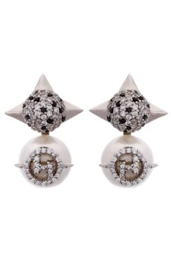 Outhouse Scorpia Nova Studs