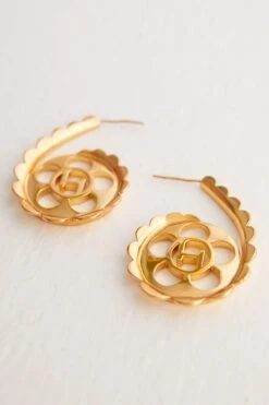 Outhouse Poppi Scallop Hoop Earrings -Inca Sales Store ohaw21ea051 4 1