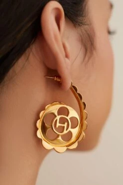 Outhouse Poppi Scallop Hoop Earrings -Inca Sales Store ohaw21ea051 5 1