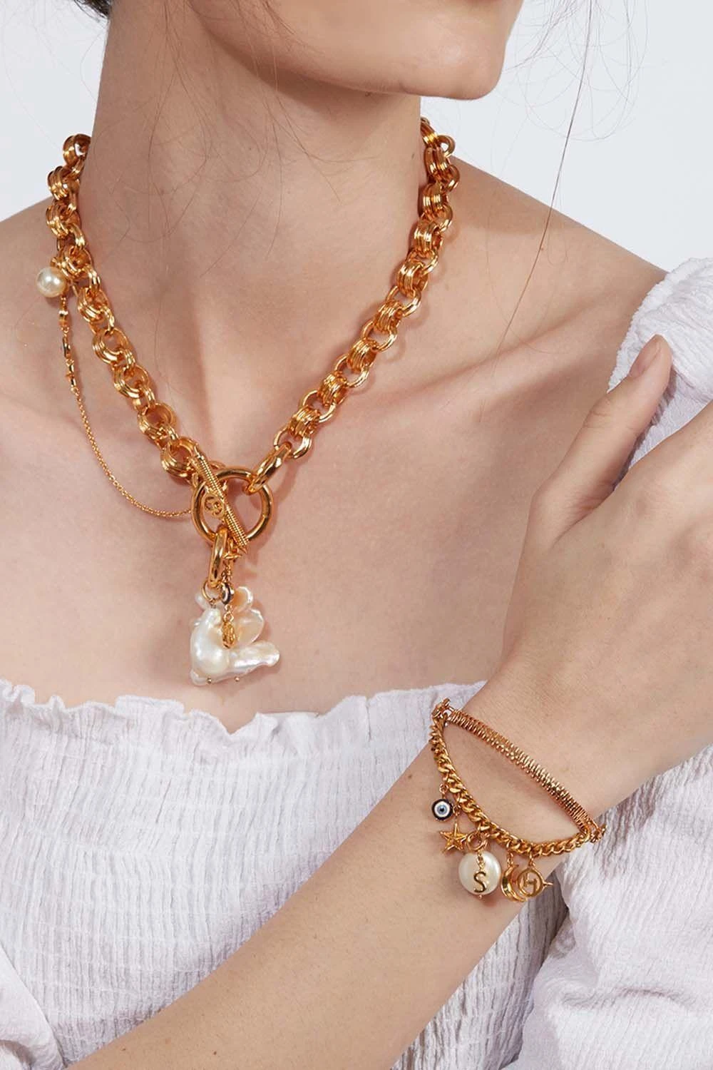 Outhouse Pearls Des Celeste Necklace 3 Outhouse Pearls Des Celeste Necklace