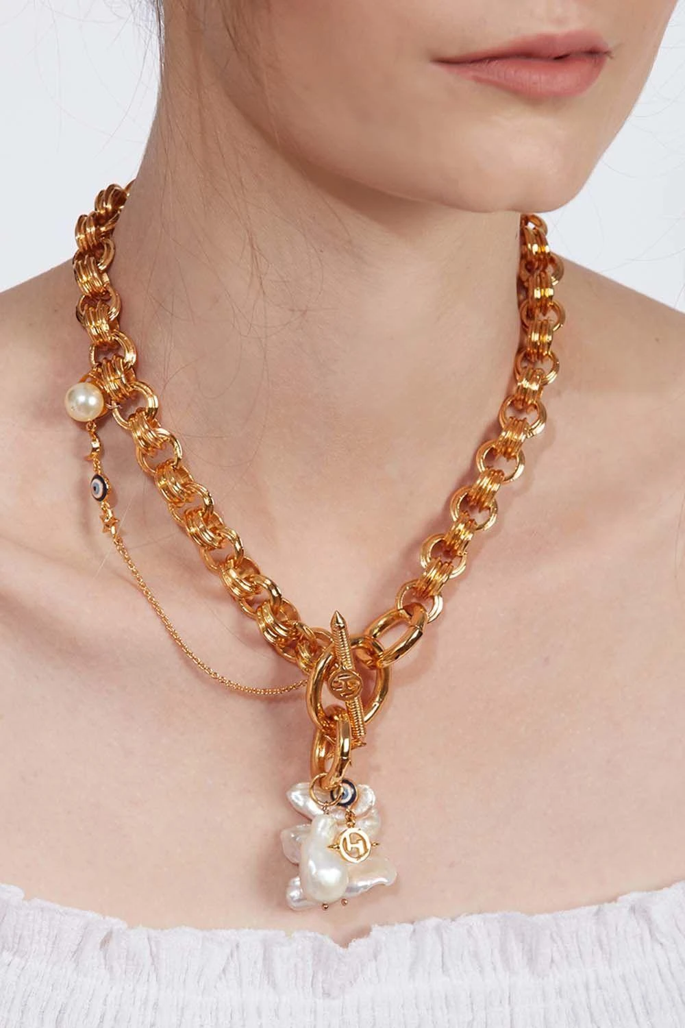 Outhouse Pearls Des Celeste Necklace 4 Outhouse Pearls Des Celeste Necklace - Image 2