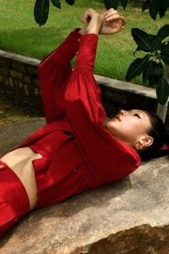 Ode To Odd Red Puffy Sleeved Coat -Inca Sales Store oto12 3