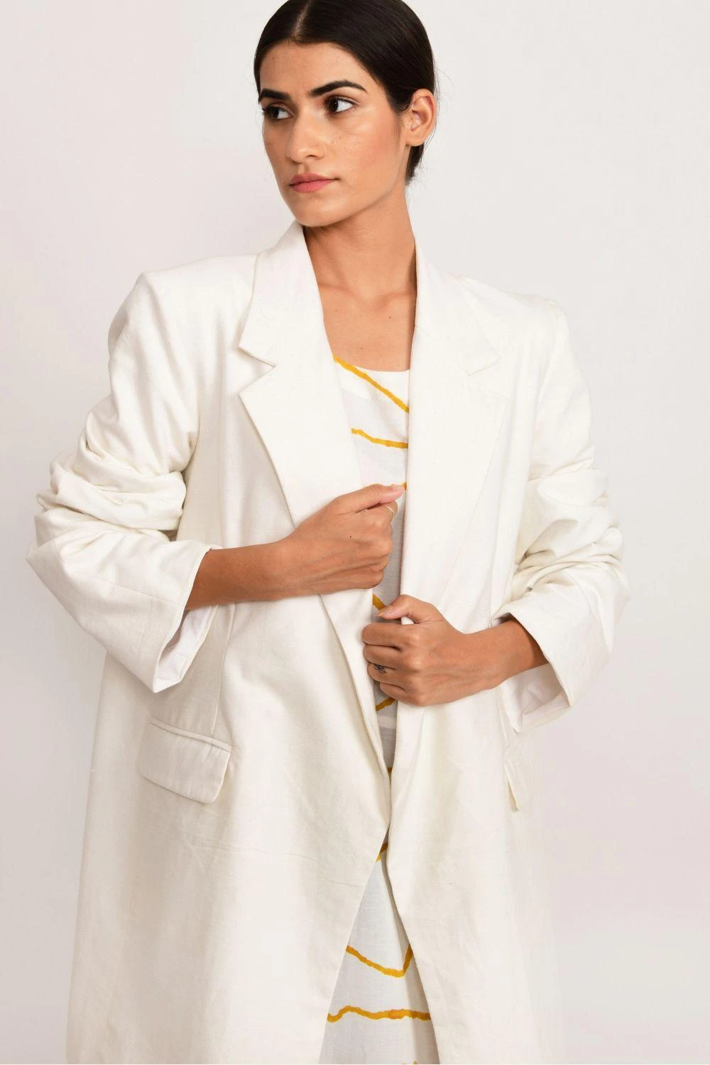 Rias Jaipur Ecru Oversized Blazer 6 Rias Jaipur Ecru Oversized Blazer - Image 4